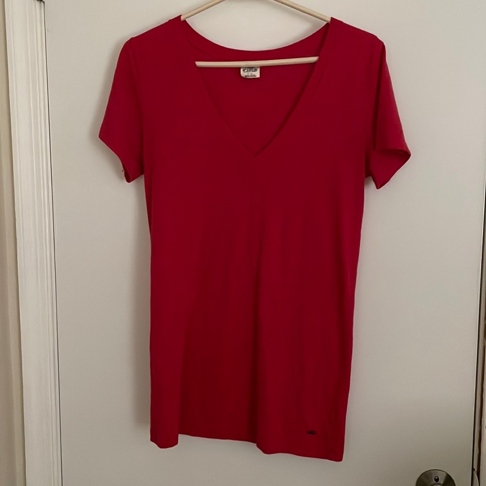PINK VS Veck tee